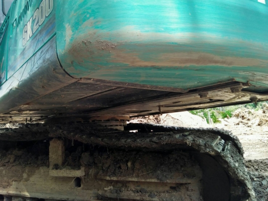 ขายKOBELCO SK200-8YN12SUPER XM ไมล์10400ชม.ราคา2,100,000 ขายKOBELCO SK200-8YN12SUPER XM ไมล์10400ชม.ราคา2,100,000