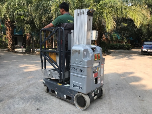 ขายรถกระเช้า JLGไฟฟ้า สูง6เมตร สวยเดิมจากญี่ปุ่นยังไม่เคยใช้ในไทย 99,000เท่านั้น