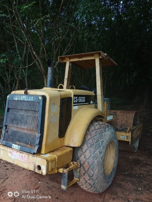 ขาย 790,000 รถบด CAT CS-563D เล่มทะเบียน ขนาด 10 ตัน เครื่องดี ปั้มสั่นแรง เอวแน่น 2 เพลา ยางดี รถสวยพร้อมใช้ เอกสารเล่มพร้อมโอน  รถอยู่ พนมสารคาม 092-595-6777 061-446-2662 ญิ๋งยุ