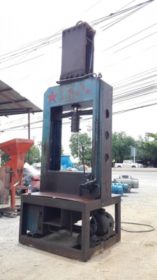 แท่นอัดลูกหมากไฟฟ้า ขนาด 60-80 ตัน คอนโทรลมือโยก ไฟ 380V งานประกอบรุ่นเก่าใช้โครงสร้างเหล็กหนา พร้อม แท่นอัดลูกหมากไฟฟ้า ขนาด 60-80 ตัน คอนโทรลมือโยก ไฟ 380V งานประกอบรุ่นเก่าใช้โครงสร้างเหล็กหนา พร้อม