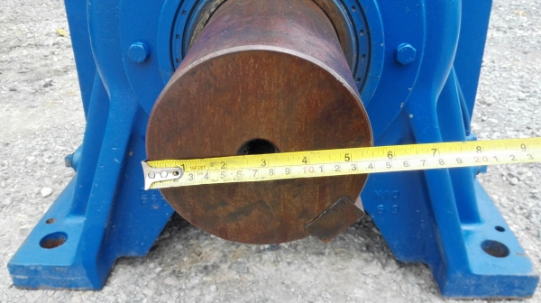 มอเตอร์เกียร์ทดรอบช้าญี่ปุ่น SUMITOMO JAPAN ขนาด 7.5 HP อัตราทด 1 : 559 (2.5 rpm) เพลาออกโต 5.5&rdqu