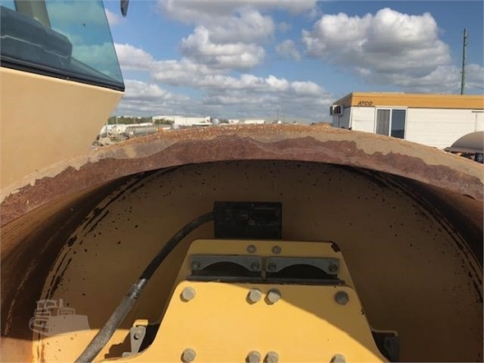 รถบดสั่นสะเทือนDYNAPAC CA602D รถนอกนำเข้า รถบดสั่นสะเทือนDYNAPAC CA602D รถนอกนำเข้า