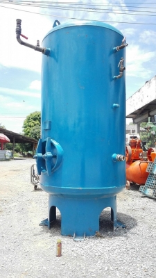 ถังพักลมเปล่าทรงตั้ง ขนาดความจุ 1500 ลิตร ถังหนาสภาพสวยสดใหม่พร้อมใช้ ถังพักลมเปล่าทรงตั้ง ขนาดความจุ 1500 ลิตร ถังหนาสภาพสวยสดใหม่พร้อมใช้