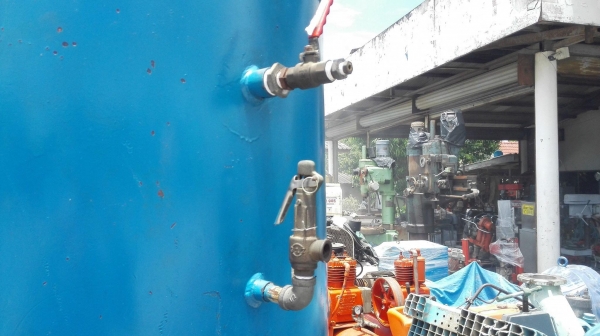 ถังพักลมเปล่าทรงตั้ง ขนาดความจุ 1500 ลิตร ถังหนาสภาพสวยสดใหม่พร้อมใช้ ถังพักลมเปล่าทรงตั้ง ขนาดความจุ 1500 ลิตร ถังหนาสภาพสวยสดใหม่พร้อมใช้