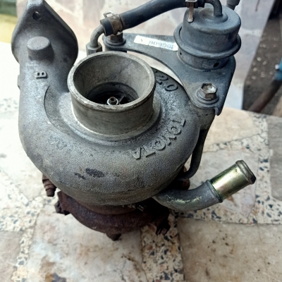 ขายเทอร์โบ รถตู้หัวจรวด 2l 3l 5l ลูกล่ะ 4,500 เก่าเดิมญี่ปุ่น ขายเทอร์โบ รถตู้หัวจรวด 2l 3l 5l ลูกล่ะ 4,500 เก่าเดิมญี่ปุ่น