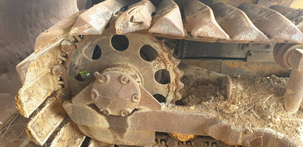 ขายคู่2คัน700,000 CAT D4D กับCAT D5E ขายตามสภาพ