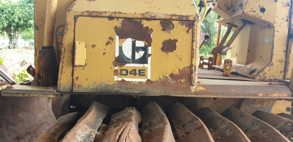 ขายคู่2คัน700,000 CAT D4D กับCAT D5E ขายตามสภาพ