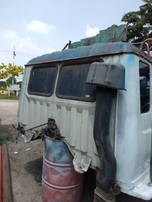 หัวรถเอฟ18 สภาพสวยไม่ผุ พร้อมใช้ มีอุปกรณ์ครบ ราคา 33000 สนใจติดต่อคุณเอ 087-049-9962 หัวรถเอฟ18 สภาพสวยไม่ผุ พร้อมใช้ มีอุปกรณ์ครบ ราคา 33000 สนใจติดต่อคุณเอ 087-049-9962