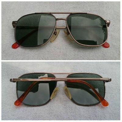 แว่นตา 'ไททาเนียมบริสุทธิ์' จากดินแดนต้นกำเนิด  เจแปนิสแฮนด์เมด ทศวรรษ 2000's  ราคาโบนัสพิเศษ !  โมเดลคลาสสิค 'สี่เหลี่ยม - นักบิน'  เลนส์กระจกคริสตัล 'สีเขียวควันไฟ'  Authentic DESERVE handmade in Ja