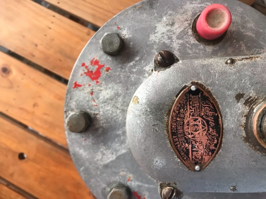 ขายด่วน หวอรถดับเพลิงพร้อมไฟไซเลนส์ ของสะสมหายาก อเมกันแท้ ดังสนั่น ขาย2ชิ้นเพียง 8000 บาท