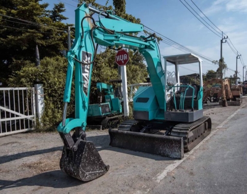 hanix sb30sสภาพดีเก่าญี่ปุ่น มีใบอินวอยไม่เคยใช้ในไทย