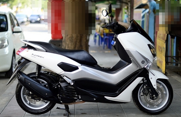 N Max สีขาว ล้อแม็กซ์ เครื่องเดิมดี สีสวย 47900