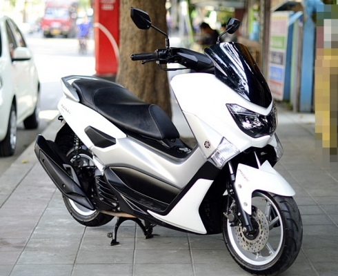 N Max สีขาว ล้อแม็กซ์ เครื่องเดิมดี สีสวย 47900
