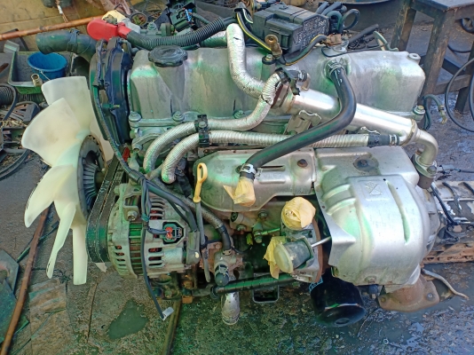 เครื่องฟอร์ด WLเทอร์โบ 12วาล์ว สวยกาวเดิมๆ เครื่องฟอร์ด WLเทอร์โบ 12วาล์ว สวยกาวเดิมๆ