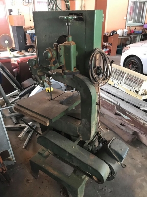 เลื่อยสายพาน