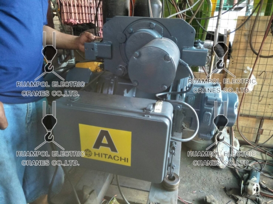 รอกไฟฟ้า อุปกรณ์ยกของติดตั้ง