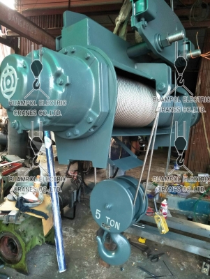 รอกไฟฟ้า อุปกรณ์ยกของติดตั้ง