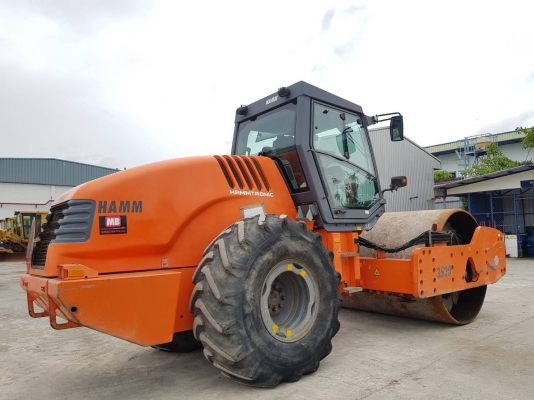 ขายรถบด 20ตัน HAMM 3520 made in Germany ปี2007 2,600ชม. 092-929-9942 ธีรเทพ ขายรถบด 20ตัน HAMM 3520 made in Germany ปี2007 2,600ชม. 092-929-9942 ธีรเทพ