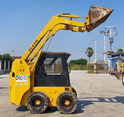 ขายด่วน175,000รถตักยกป๊อบแคทตักยก0.8ตันคิวยกสูง3เมตรรถขับเคลื่อน4ล้อระบบเกียทอกยางตัน4เส้นรถนอกเพื่งนำเข้ามายังไม่เคยใช้งานในเมืองไทยเลย=รุ่นใหม่ขายถูกๆๆรุ่นใหม่มือ 1 ของเมืองไทยเอกสารอินวอยล์เครื่องดีเซล4สูบยันม่าแรงประหยัดนำมันดีรถพร้อมใช้ 081-989-1989