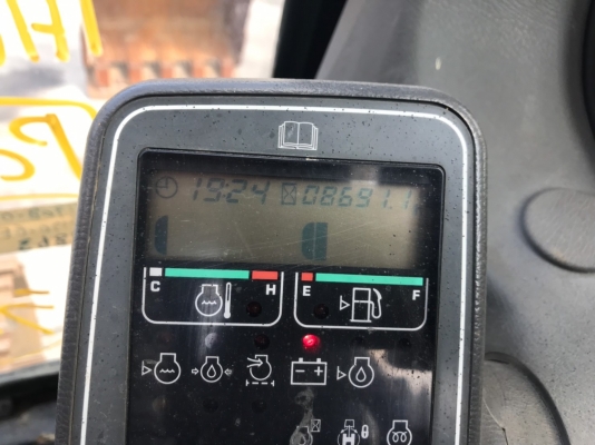 KOMATSU PC120-6E นำเข้าจากญี่ปุ่น สวยสภาพดีมาก ติดต่อ ผึ้ง 095-0563605