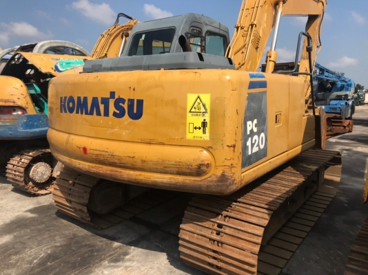 KOMATSU PC120-6E นำเข้าจากญี่ปุ่น สวยสภาพดีมาก ติดต่อ ผึ้ง 095-0563605