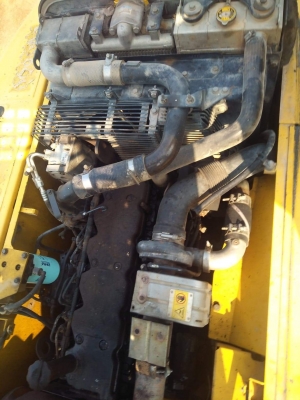 ขาย แบคโคร KOMATSU PC200-8 สภาพสวยพร้อมใช้งาน เครื่องปั้มดี เอกสารเล่มทะเบียน สนใจสอบถาม  093 0764943  คุณ ตั้ม