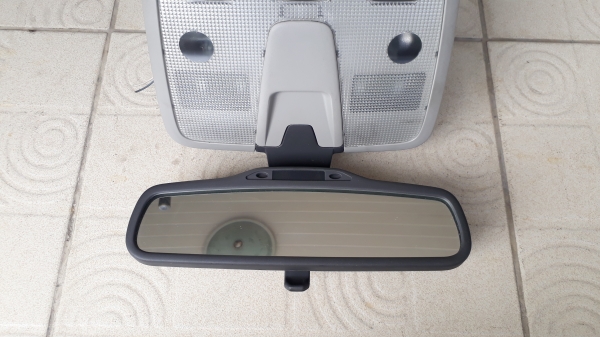 กระจกมองหลังพร้อมไฟส่องแผนที่ VOLVO V70 แท้