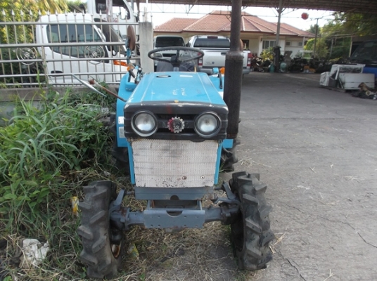 ขายรถไถนา คูไม จากญี่ปุ่น ขับ4ล้อ สวยมากๆ 3สูบ เครื่องแรงๆพร้อมโรตารี่