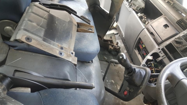 FROM JAPAN หัวเก๋งรถบรรทุก ไซค์6ล้อกลางMITSUBISHI CANTERรุ่นใหม่*(รุ่นยกหัวได้/มีขาหน้า/มีขาหลัง/เกียร์ออโต้) FROM JAPAN หัวเก๋งรถบรรทุก ไซค์6ล้อกลางMITSUBISHI CANTERรุ่นใหม่*(รุ่นยกหัวได้/มีขาหน้า/มีขาหลัง/เกียร์ออโต้)