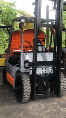 าย โฟรคลิฟท์ โตโยต้า รุ่น 6 เครื่อง ดีเซล หนัก 2 ตัน าย โฟรคลิฟท์ โตโยต้า รุ่น 6 เครื่อง ดีเซล หนัก 2 ตัน