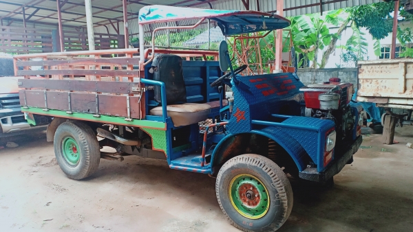 รถอีแต๋น