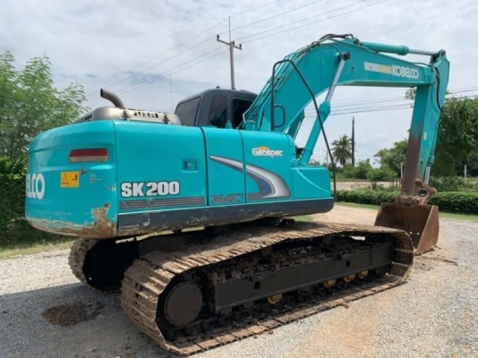 ขาย 1,580,000 ต่อรอง  KOBELCO  SK 200 YN 12 SUPER.  ทำงาน 14,xxx ชม เครื่องดี  ปั้มแรง  เอวแน่น ไฟฟ้าครบ  เฟรมสวย โช่ใหม่ 2 ข้าง ช่วงล่างเต็ม เอกสารแจ้งจำหน่าย  รถอยู่  นครปฐม โทร 0610710295  สนใจ รายการสินค้า อื่นๆ ที่ เว็ปไชค์ Truck2Hand https://www.tru