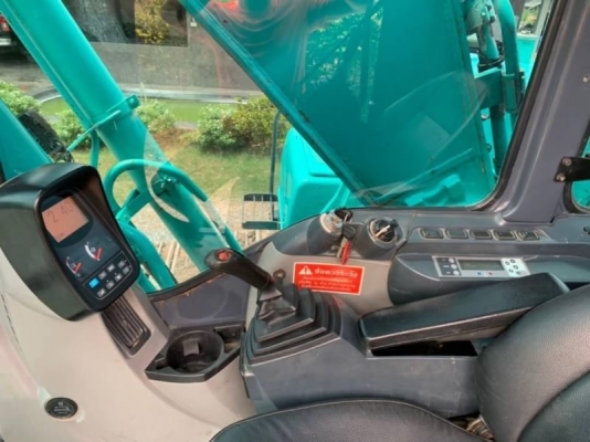 ขาย 1,580,000 ต่อรอง  KOBELCO  SK 200 YN 12 SUPER.  ทำงาน 14,xxx ชม เครื่องดี  ปั้มแรง  เอวแน่น ไฟฟ้าครบ  เฟรมสวย โช่ใหม่ 2 ข้าง ช่วงล่างเต็ม เอกสารแจ้งจำหน่าย  รถอยู่  นครปฐม โทร 0610710295  สนใจ รายการสินค้า อื่นๆ ที่ เว็ปไชค์ Truck2Hand https://www.tru