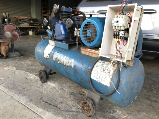 ขายปั๊มลม PUMA 2HP. 380V 3สูบ ขนาด 148ลิตร สภาพดีเดิมๆ หมุนนิ่ม ปั๊มลมเร็ว สีเลอะหน่อยนะครับ ต้องเปลี่ยนชุดสวิทย์ตัวตัดครับ ขายปั๊มลม PUMA 2HP. 380V 3สูบ ขนาด 148ลิตร สภาพดีเดิมๆ หมุนนิ่ม ปั๊มลมเร็ว สีเลอะหน่อยนะครับ ต้องเปลี่ยนชุดสวิทย์ตัวตัดครับ