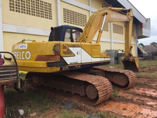 ขาย 395,000 ต่อรอง KOBELCO SK200 MARK 3 เครื่องดี ปั้มแรง โช่หนา เอวแน่น ไฟฟ้าครบ (ขาดมอเตอร์คันเร่ง) เอกสารเล่มทะเบียน   รถอยู่  นครพนม โทร 0610710295  สนใจ รายการสินค้า อื่นๆ ที่ เว็ปไชค์ Truck2Hand https://www.truck2hand.com/index.php?actions=content/s