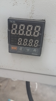 ขายเครื่องเคลือบฉลากพลาสติก มือสอง กึ่งอัตโนมัติ ใบมีดความร้อน ปรับองศา เร่งความเร็วการทำงาน มอเตอร์ได้