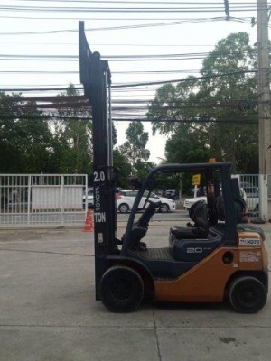 TOYOTA รุ่น02-8FGL20 ขนาด 2 ตัน เครื่องยนต์เบนซิน