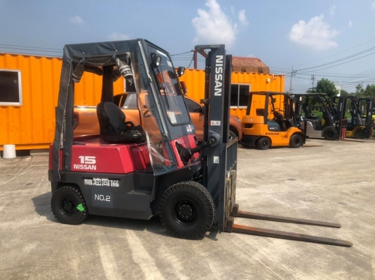 ขายถูกมาก Nissan J01 ขนาดยก1.5ตัน เสายกสูง3เมตร เครื่องยนต์เบนซิล เครื่องแน่น พร้อมใช้งาน