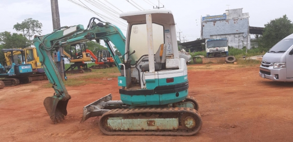 ขายรถขุดนอกนำเข้าKOBELCO sk030 สภาพสวยพร้อมใช้ ชั่วโมงน้อยญี่ปุ่นแท้ไม่เคยใช้งานในไทย ขายรถขุดนอกนำเข้าKOBELCO sk030 สภาพสวยพร้อมใช้ ชั่วโมงน้อยญี่ปุ่นแท้ไม่เคยใช้งานในไทย