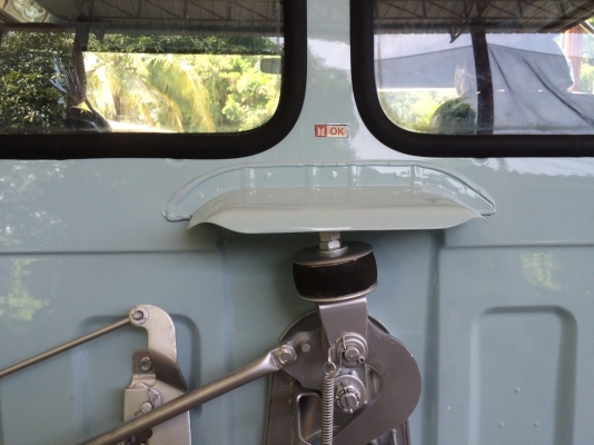 Rocky 195 เกรดพรีเมี่ยม แท้ห้าง รับประกันความเดิม บาง Rocky 195 เกรดพรีเมี่ยม แท้ห้าง รับประกันความเดิม บาง