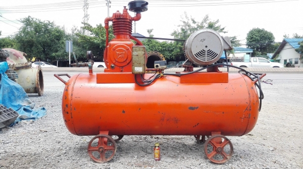 เครื่องปั้มลมญี่ปุ่นไฟบ้าน SANCO JAPAN ขนาด 5 HP ถังจุ 260 Lite ติดมอเตอร์ Mitsubishi 2 สาย 220V สภาพสวยวิ่งนิ่มลมดีพร้อมใช้