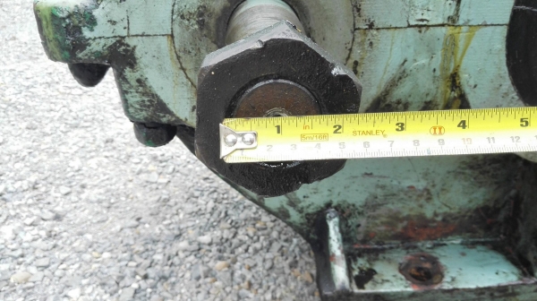 หัวเกียร์ทดรอบแบบ3ตอน อัตราทด 1:48 (30 rpm) เพลาออก 4&rdquo; เข้า 1.5&rdquo; ใช้กับมอเตอร์ 50-75 HP 
