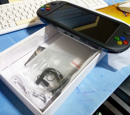 1,550บาท(ของใหม่) เกมส์Powkiddy X16 จอ7นิ้ว อุปกรณ์กล่องครบ ตจว จัดส่งครับ PowKiddy X16 รายละเอียดตัวเครื่องดังนี้ หน้าจอใหญ่7นิ้ว รองรับไฟล์เกมต่างๆ สามารถโหลดเกมเพิ่มเองได้ แถมลงเกมดังๆมาแล้วมากมายหลายพันเกมส์ เช่น MetalSlug ,Super Mario ,Kirby ,Pacman 1,550บาท(ของใหม่) เกมส์Powkiddy X16 จอ7นิ้ว อุปกรณ์กล่องครบ ตจว จัดส่งครับ PowKiddy X16 รายละเอียดตัวเครื่องดังนี้ หน้าจอใหญ่7นิ้ว รองรับไฟล์เกมต่างๆ สามารถโหลดเกมเพิ่มเองได้ แถมลงเกมดังๆมาแล้วมากมายหลายพันเกมส์ เช่น MetalSlug ,Super Mario ,Kirby ,Pacman