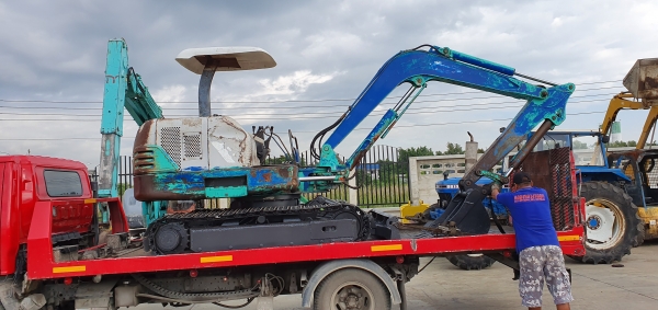 ขายด่วนรถแบคโฮIHI45Jเทียบเท่าPC45รถนอกสถาพดีคอลโทลสั้นน้ำมันบั้มนิ้วพร้อมใช้รถเพิ่งนำเข้ามายังไม่เคยใช้งานในเมืองไทยเลย