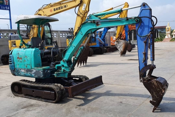 ขายด่วนรถแบคโฮคูโบต้าK22คอลโทลสั้นน้ำมันปั้มดีติดลายหัวกะแทกดีเทียบเท่าPC25รถนอกสถาพดีพร้อมใช้เพิ่งนำเข้ามายังไม่เคยใช้งานในไทยเลย