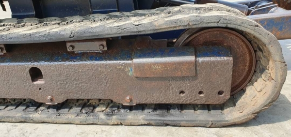 ขายด่วนรถแบคโฮคูโบต้าK22คอลโทลสั้นน้ำมันปั้มดีติดลายหัวกะแทกดีเทียบเท่าPC25รถนอกสถาพดีพร้อมใช้เพิ่งนำเข้ามายังไม่เคยใช้งานในไทยเลย