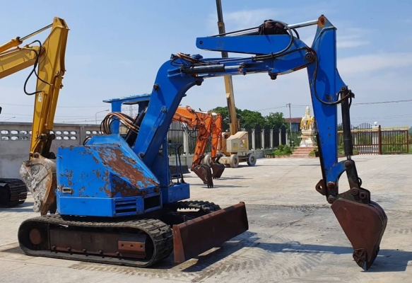 ขายด่วนแบคโฮขนาด5ตันมิสซูMM50HLเทียบเท่าPC50คลนโทลน้ำมันปั้มนี้วเร็วแรงไม่โหลดเครื่อง 4สูบมิสซูรถนอกเพื่งนำเข้ามาใหม่จากญี่ปุ่นยังไม่ได้ใช้ในไทยเลย