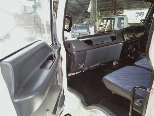 ขาย หัวเก๋ง ISUZU  เดก้า สภาพสวยกริป มีขาดีดหน้า-ขาคำ้หลัง กันชนหน้า คันเกียร์+สายเกียร์ เท้าเหยียบทิฟฟี่ ภายในเก๋งสวยเต็ม