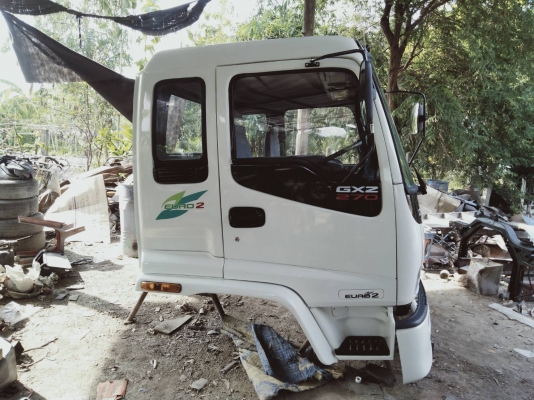 ขาย หัวเก๋ง ISUZU  เดก้า สภาพสวยกริป มีขาดีดหน้า-ขาคำ้หลัง กันชนหน้า คันเกียร์+สายเกียร์ เท้าเหยียบทิฟฟี่ ภายในเก๋งสวยเต็ม