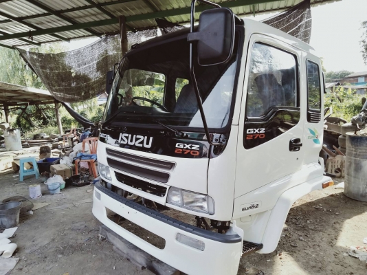 ขาย หัวเก๋ง ISUZU  เดก้า สภาพสวยกริป มีขาดีดหน้า-ขาคำ้หลัง กันชนหน้า คันเกียร์+สายเกียร์ เท้าเหยียบทิฟฟี่ ภายในเก๋งสวยเต็ม